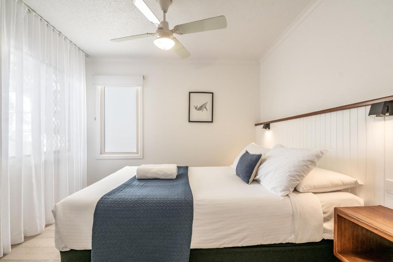 Beaches Apartments Teluk Byron Bagian luar foto