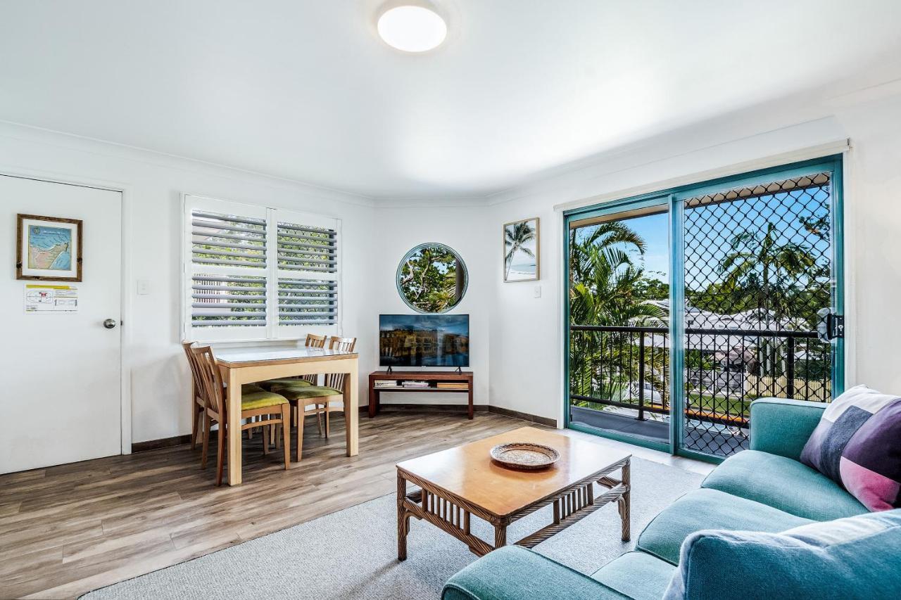 Beaches Apartments Teluk Byron Bagian luar foto