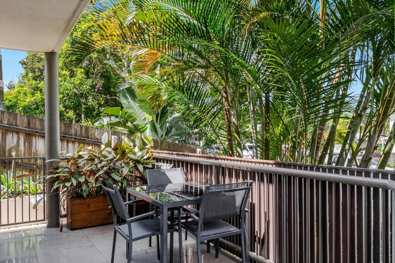 Beaches Apartments Teluk Byron Bagian luar foto