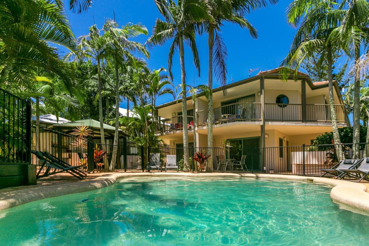 Beaches Apartments Teluk Byron Bagian luar foto
